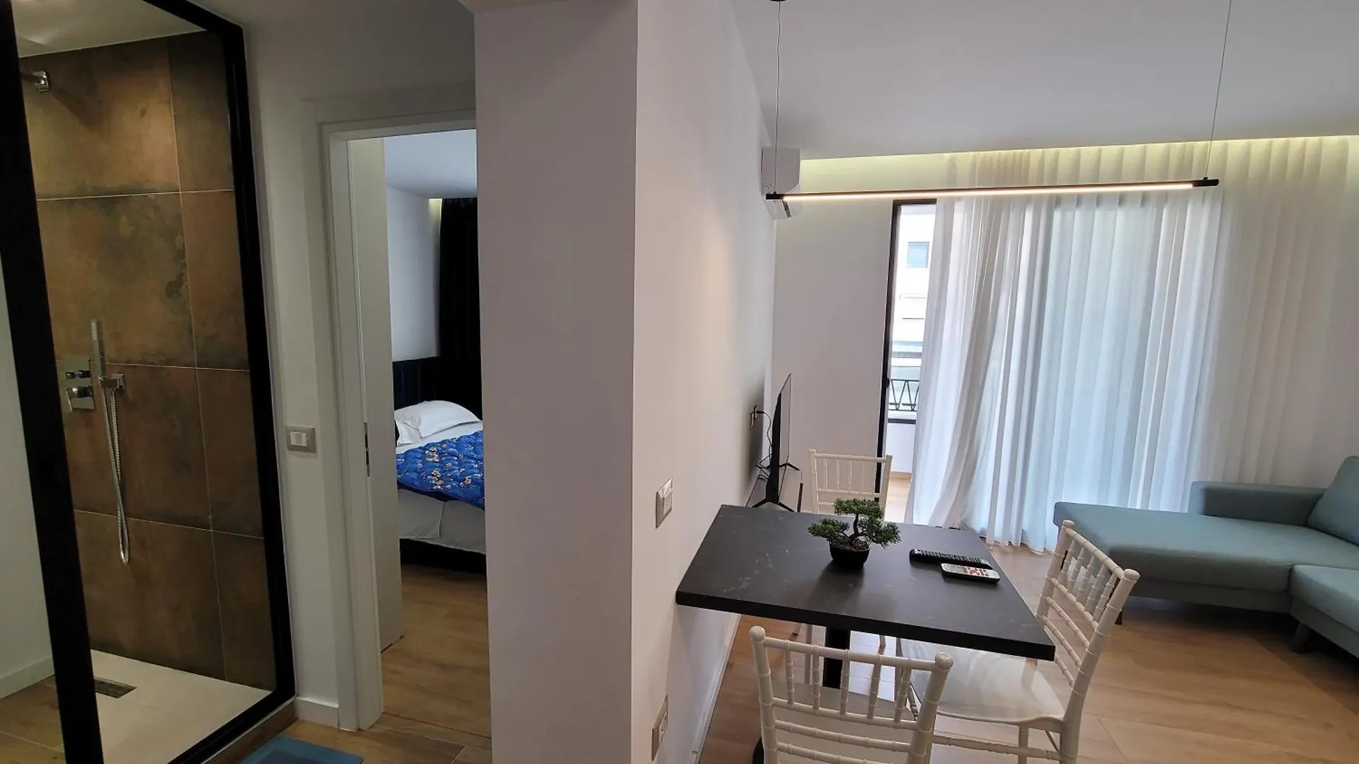 Aura Apartments Tirana 1 Albania